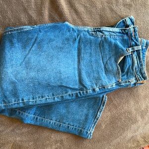 AE Stretch Mom Jean in Classic Blue